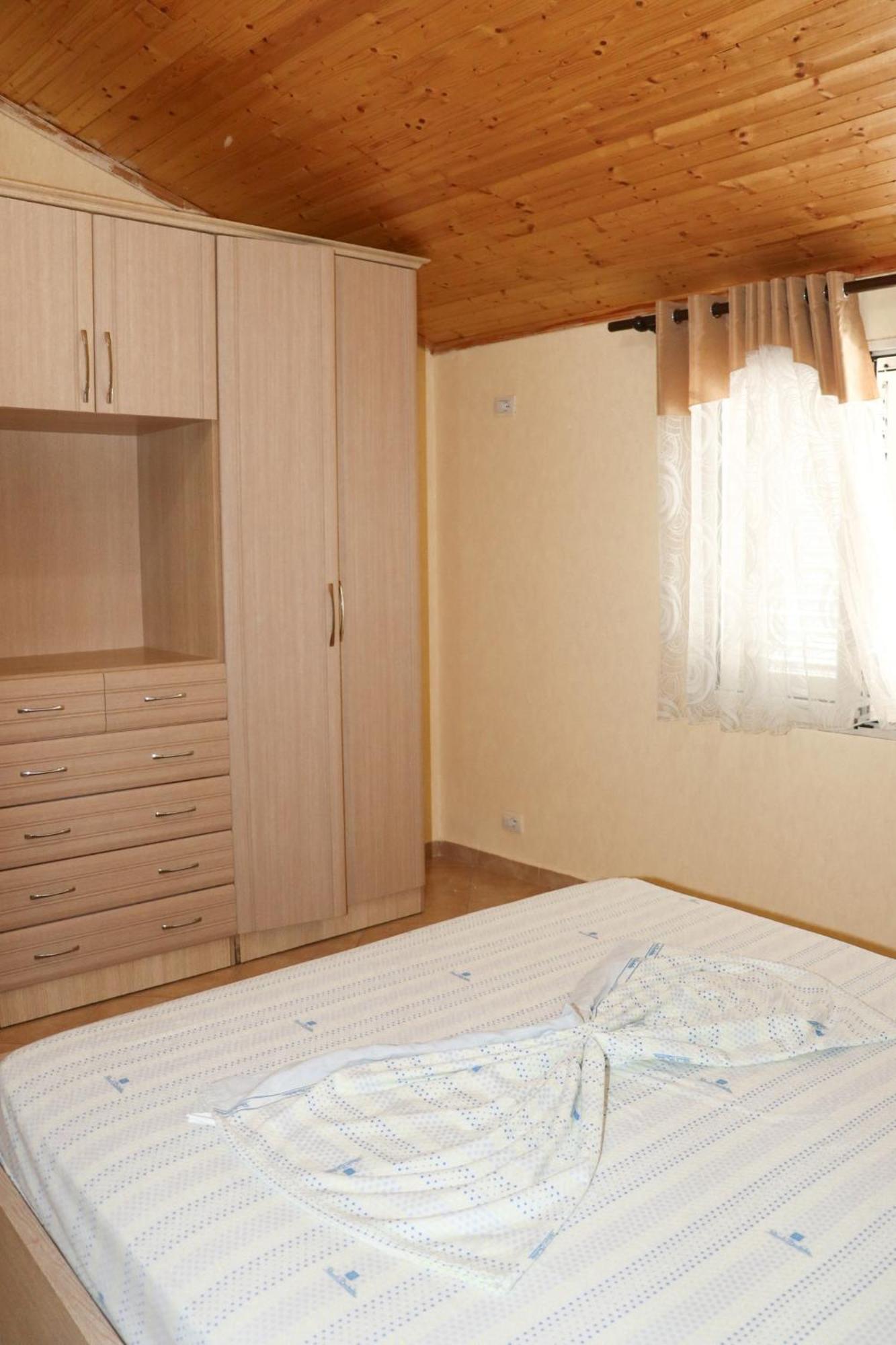 Hotel As Baks-Rrjoll Szkodra Zewnętrze zdjęcie