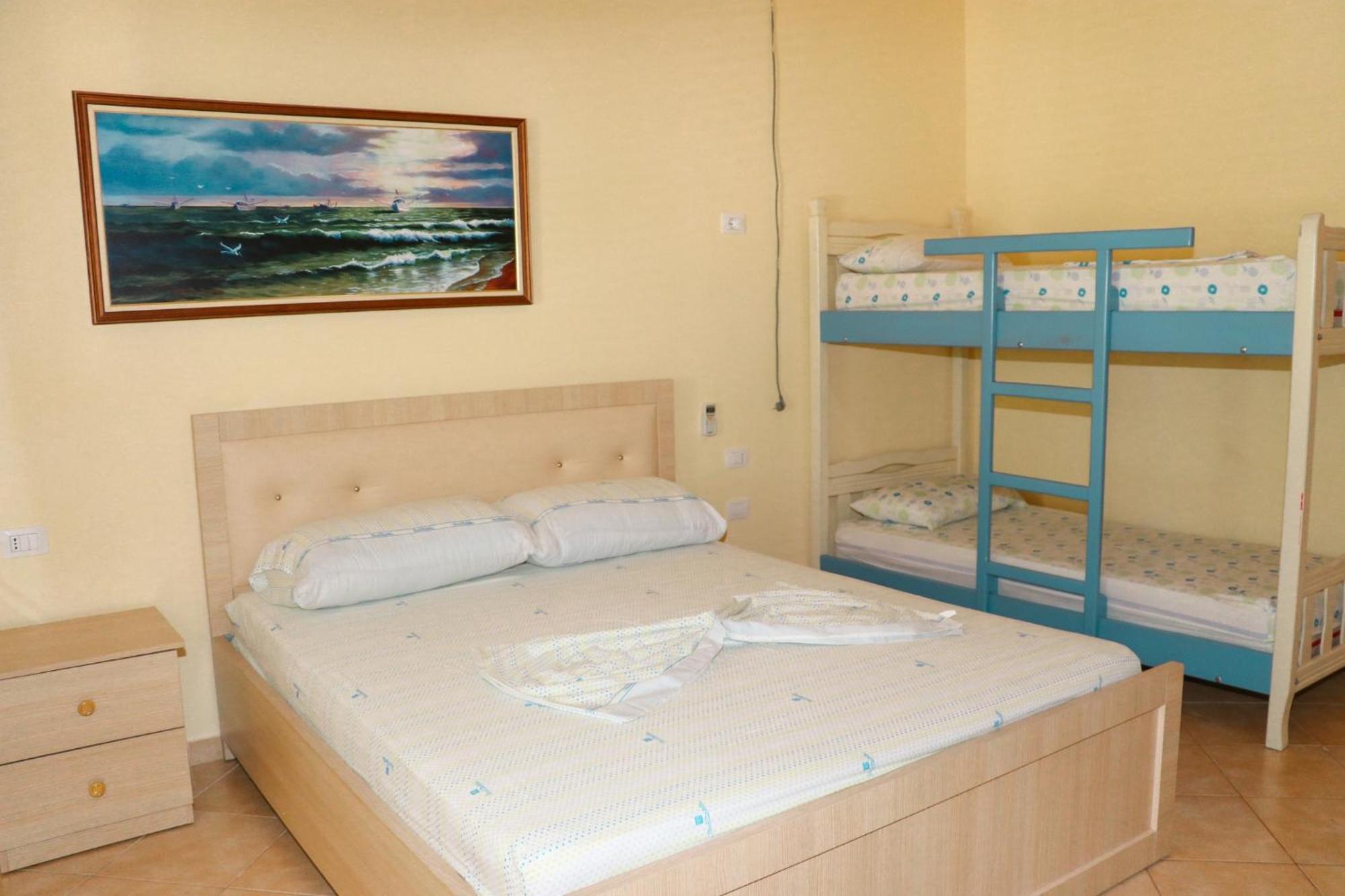 Hotel As Baks-Rrjoll Szkodra Zewnętrze zdjęcie